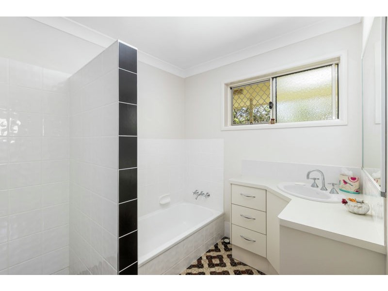 29 Allambee Crescent, Capalaba QLD 4157