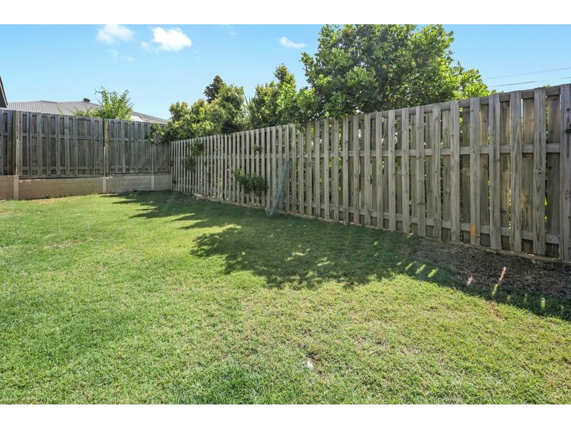 6 Rowe Crescent, Thornlands QLD 4164