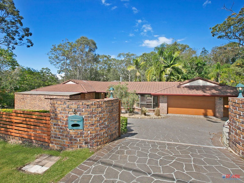 4 SILVERASH CT, Capalaba QLD 4157