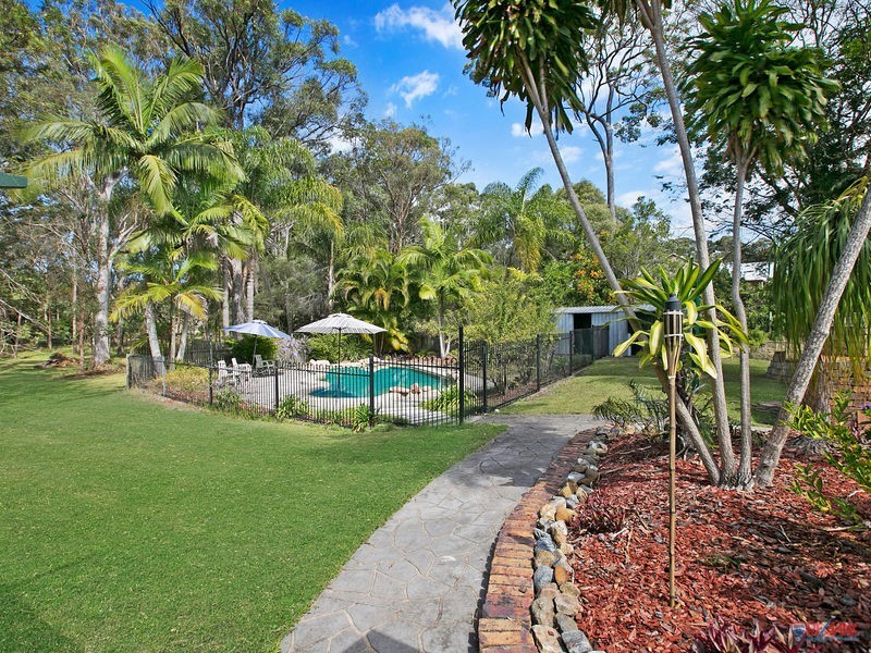 4 SILVERASH CT, Capalaba QLD 4157