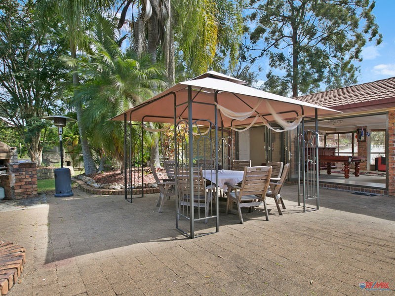 4 SILVERASH CT, Capalaba QLD 4157