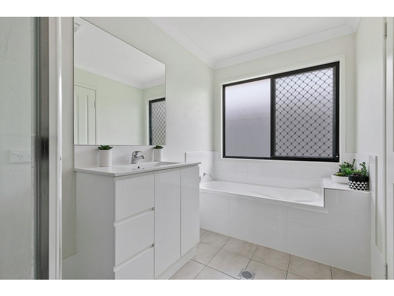 7/20 Valley Road, Wellington Point QLD 4160