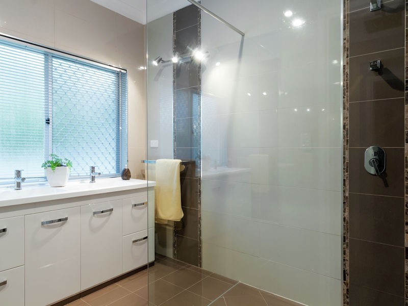 174 Teviot Rd, Carbrook QLD 4130