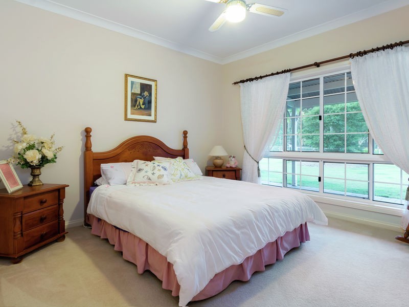 174 Teviot Rd, Carbrook QLD 4130