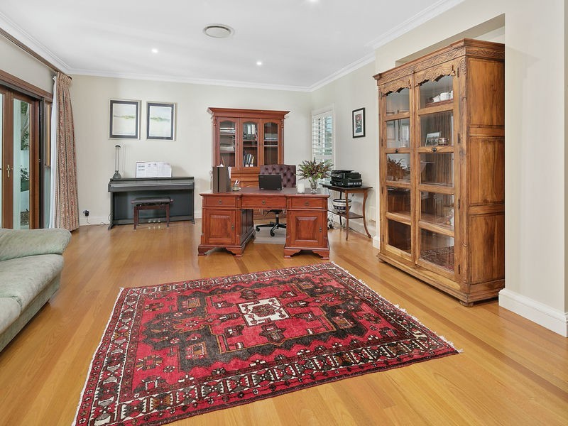 9 Seacrest Court, Raby Bay QLD 4163