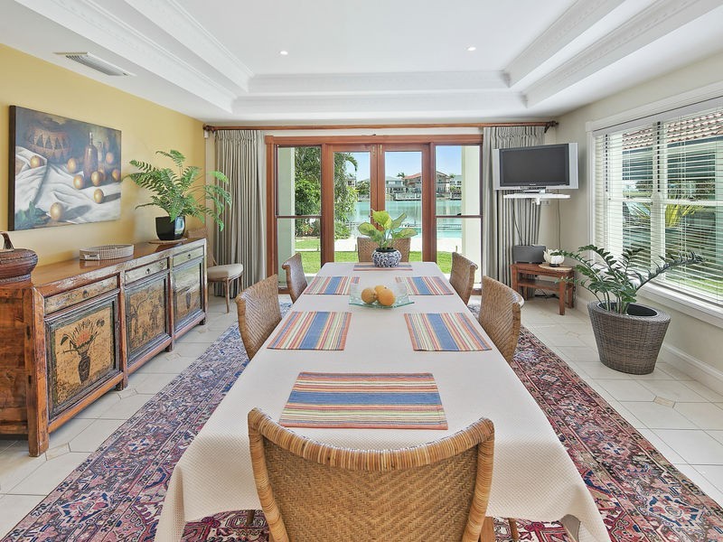 9 Seacrest Court, Raby Bay QLD 4163