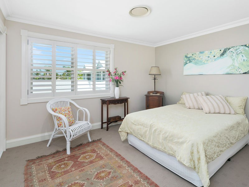 9 Seacrest Court, Raby Bay QLD 4163