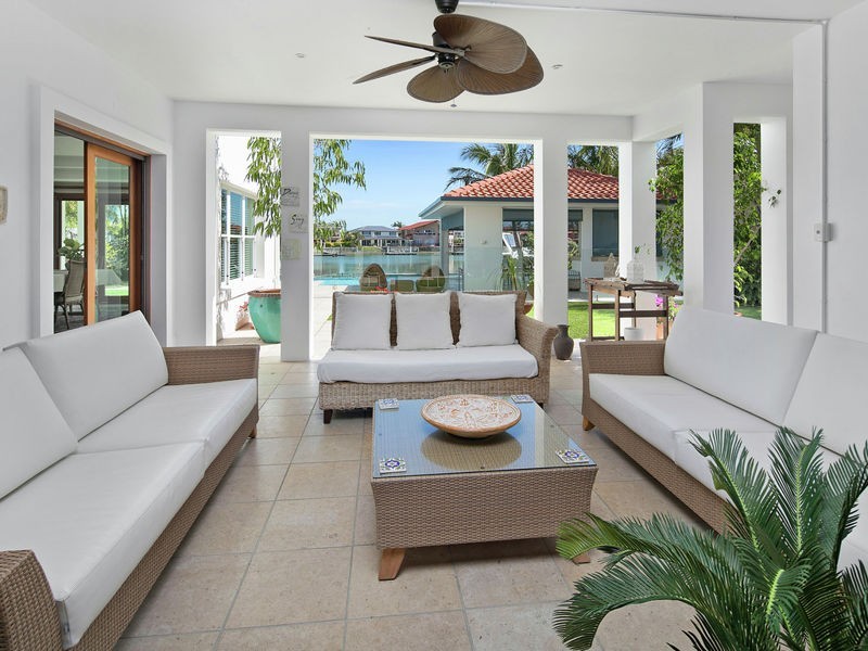 9 Seacrest Court, Raby Bay QLD 4163