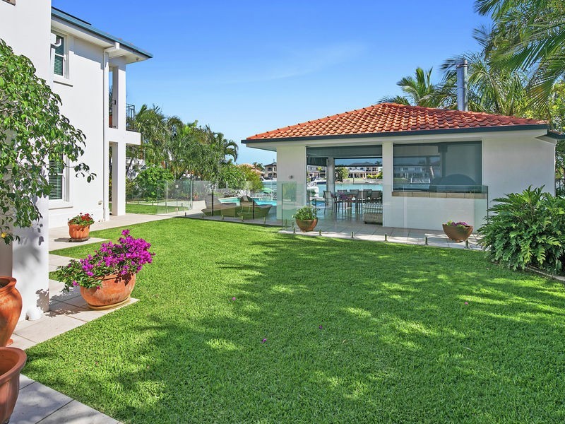 9 Seacrest Court, Raby Bay QLD 4163