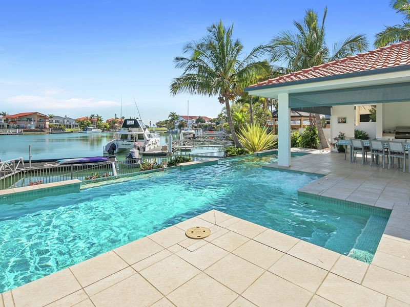 9 Seacrest Court, Raby Bay QLD 4163