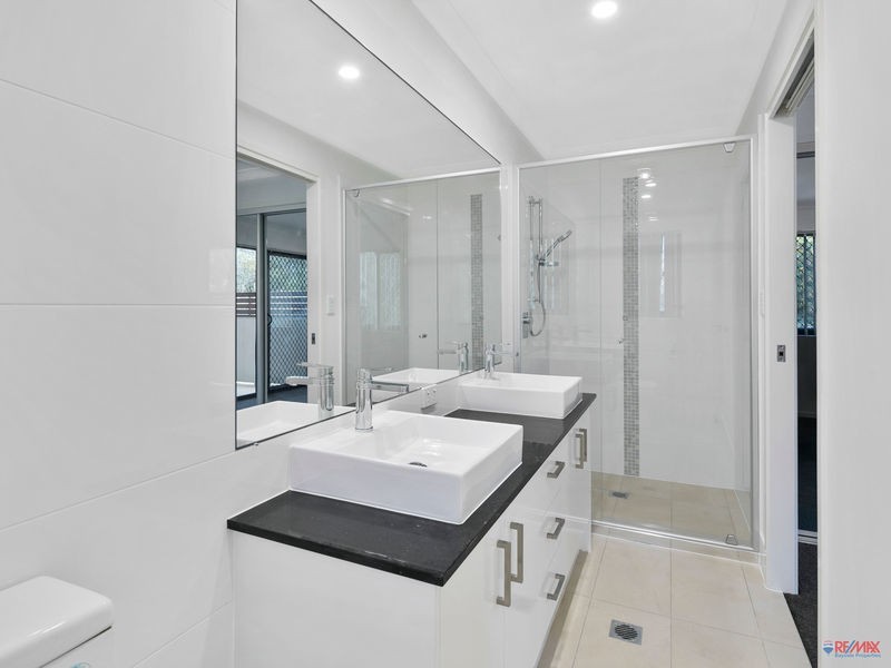 Unit 9 291 Main Road, Wellington Point QLD 4160