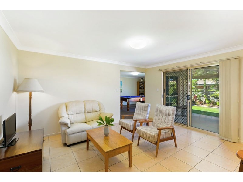 10 Anchor Place, Redland Bay QLD 4165