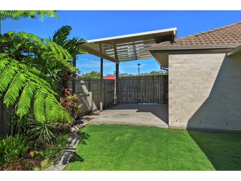 10 Anchor Place, Redland Bay QLD 4165