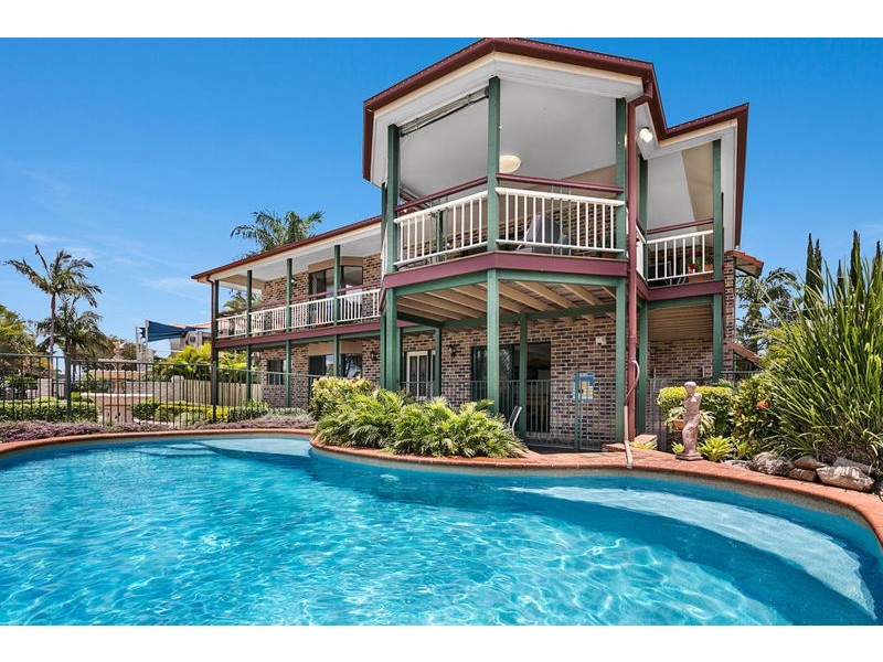 21 The Boulevard, Redland Bay QLD 4165