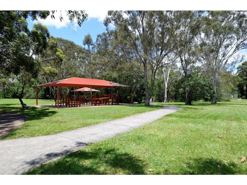 51 Troy Street, Ormiston QLD 4160