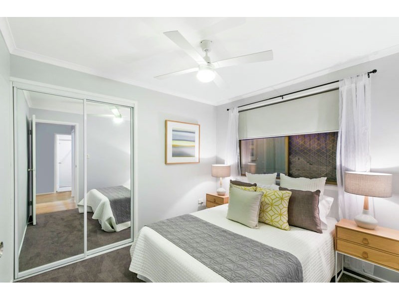 8 Sylvania Street, Wellington Point QLD 4160