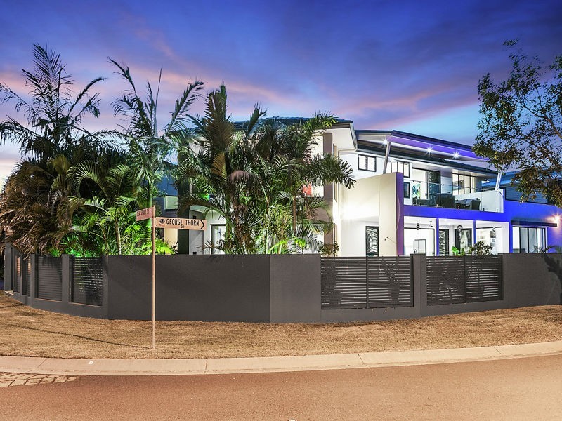 1 Seaspray Street, Thornlands QLD 4164