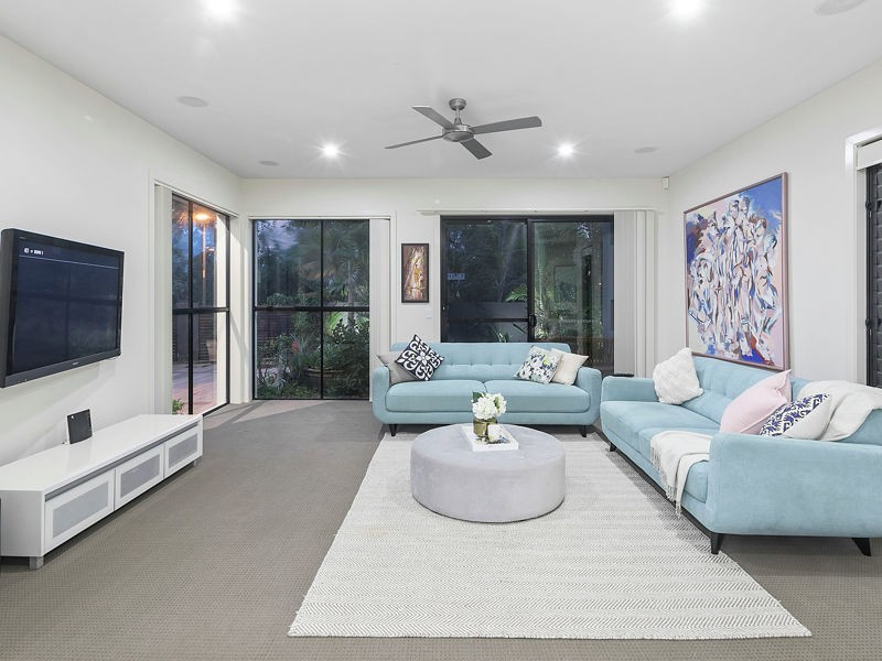 1 Seaspray Street, Thornlands QLD 4164