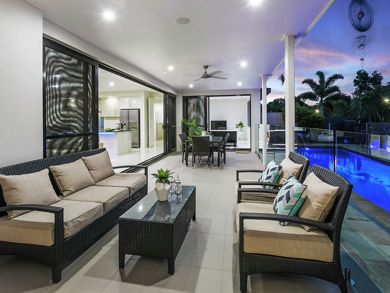 1 Seaspray Street, Thornlands QLD 4164