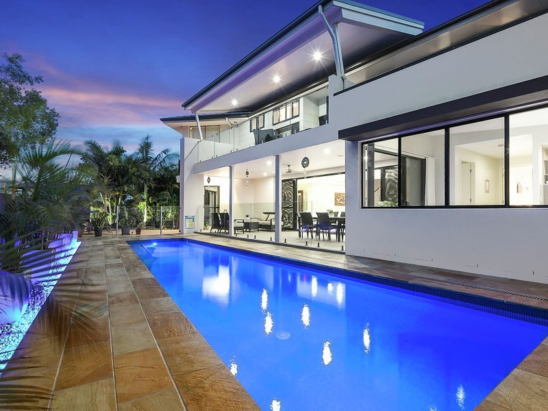 1 Seaspray Street, Thornlands QLD 4164