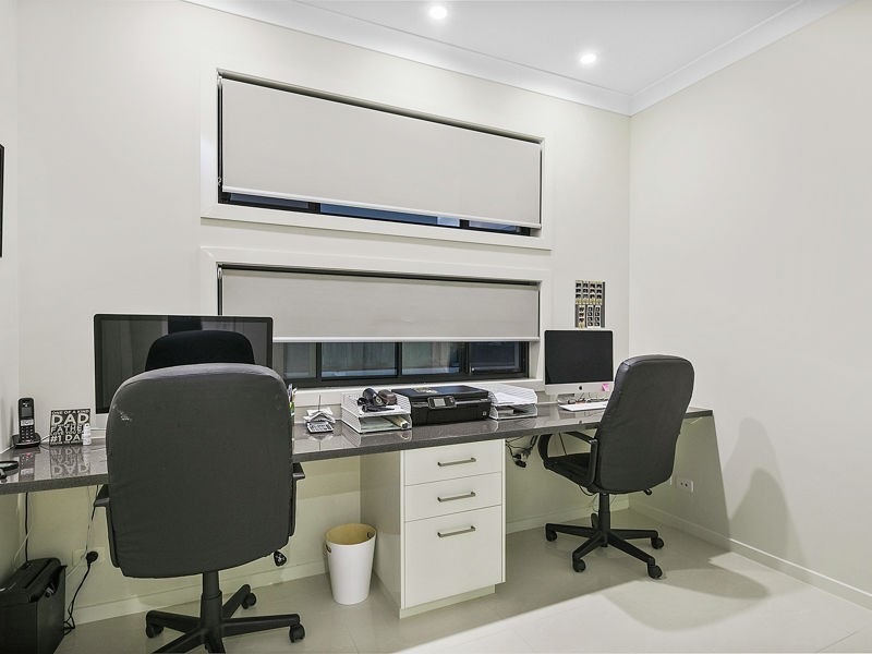 1 Seaspray Street, Thornlands QLD 4164