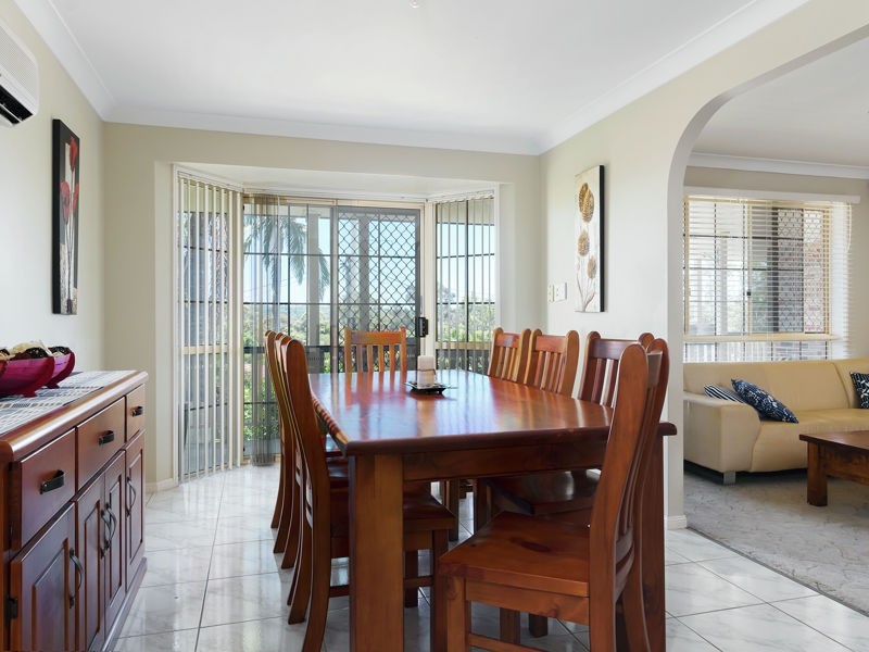 6 Elanal Ct, Cornubia QLD 4130