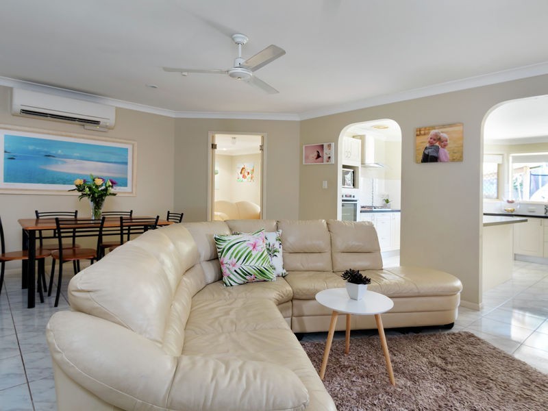 6 Elanal Ct, Cornubia QLD 4130