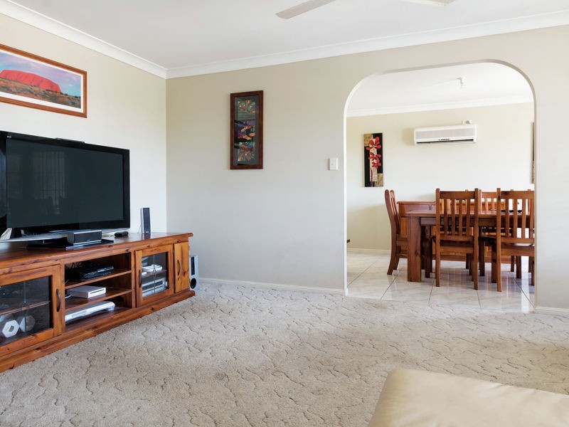 6 Elanal Ct, Cornubia QLD 4130