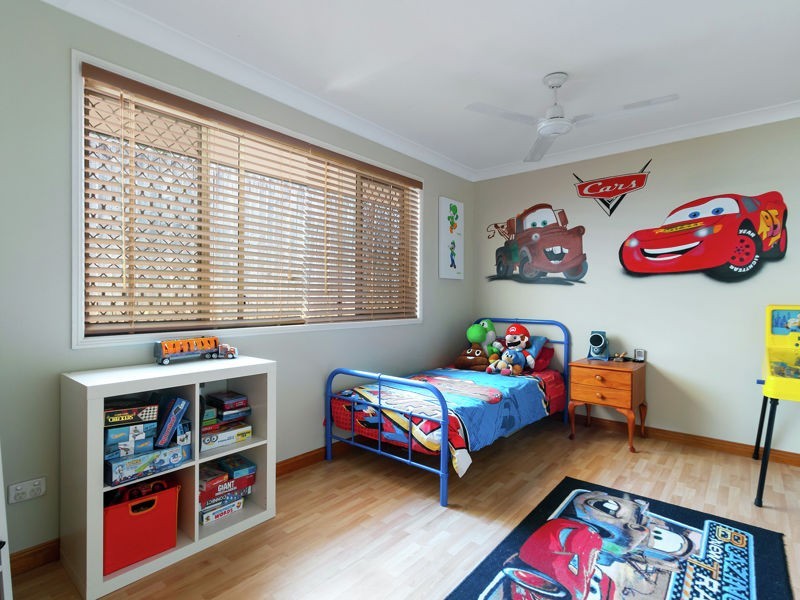 6 Elanal Ct, Cornubia QLD 4130