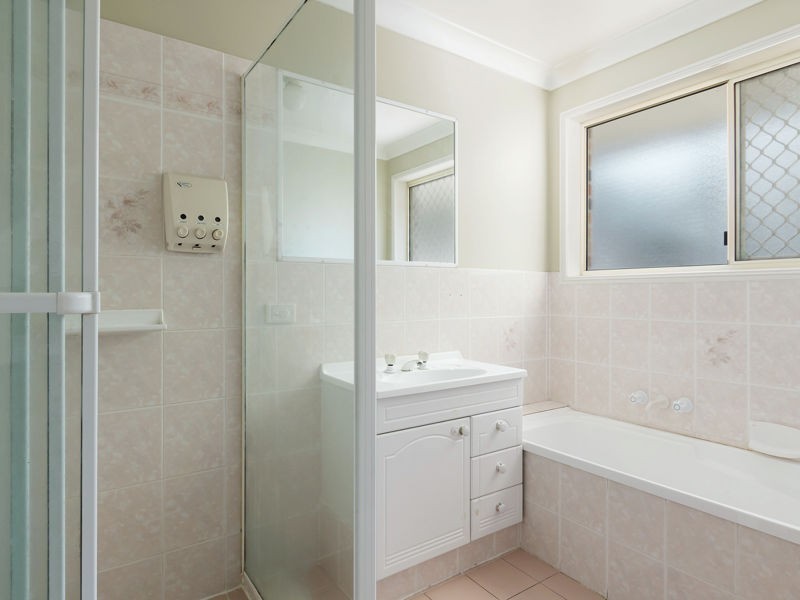 6 Elanal Ct, Cornubia QLD 4130