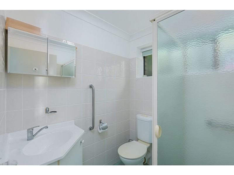 6 Yarran Street, Victoria Point QLD 4165