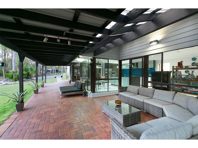 136 Pioneer Road, Sheldon QLD 4157