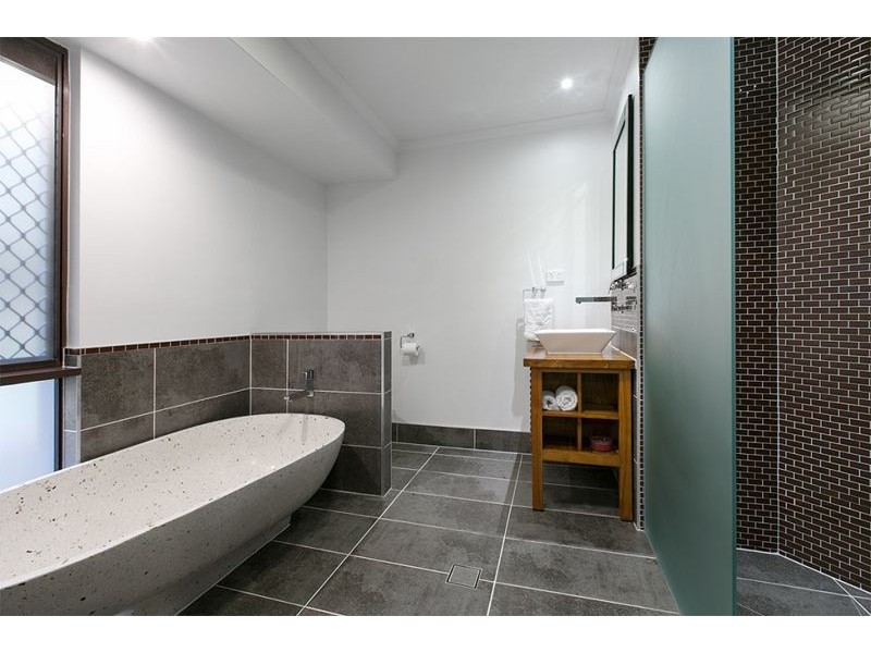136 Pioneer Road, Sheldon QLD 4157