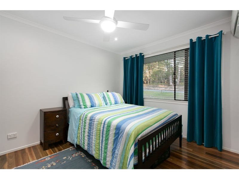 136 Pioneer Road, Sheldon QLD 4157