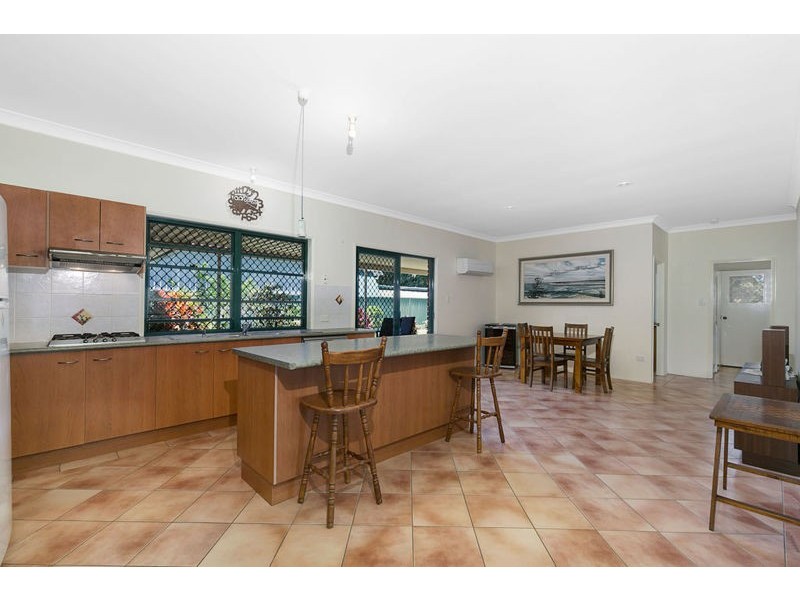 9 Tathra Court, Redland Bay QLD 4165