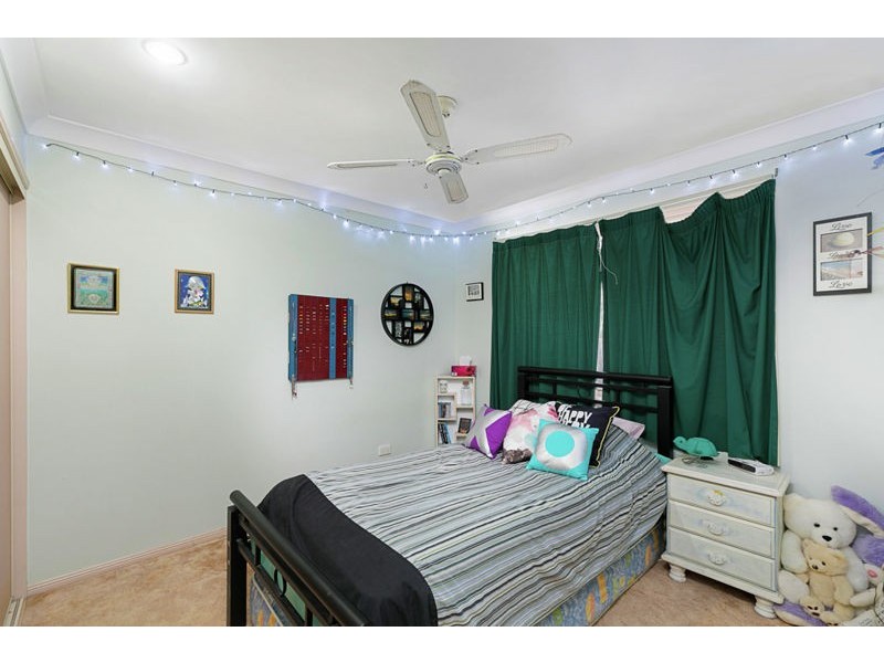 21 Trafalgar Drive, Victoria Point QLD 4165