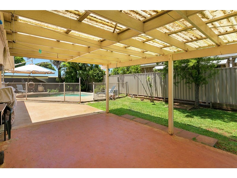 21 Trafalgar Drive, Victoria Point QLD 4165