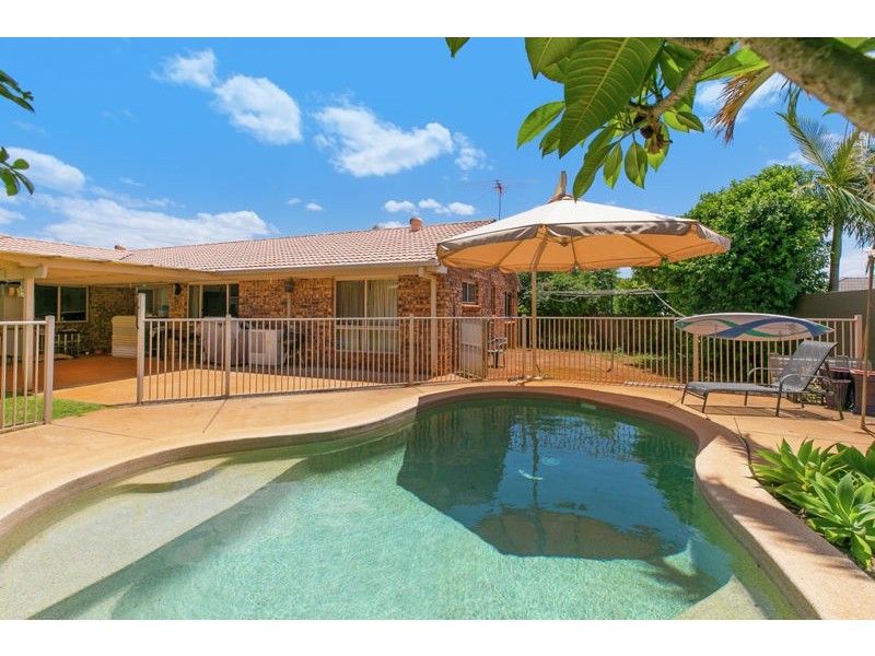 21 Trafalgar Drive, Victoria Point QLD 4165