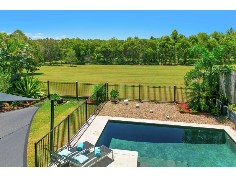 8 Penda Circuit, Victoria Point QLD 4165