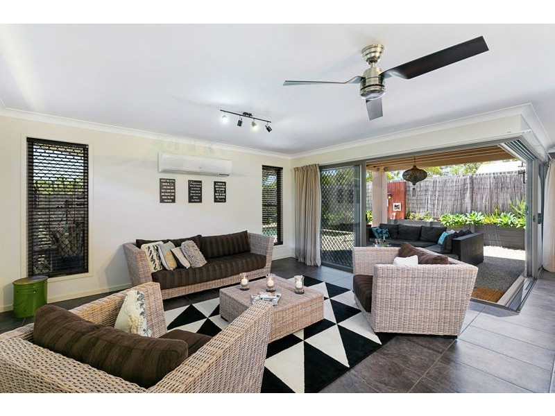 8 Penda Circuit, Victoria Point QLD 4165