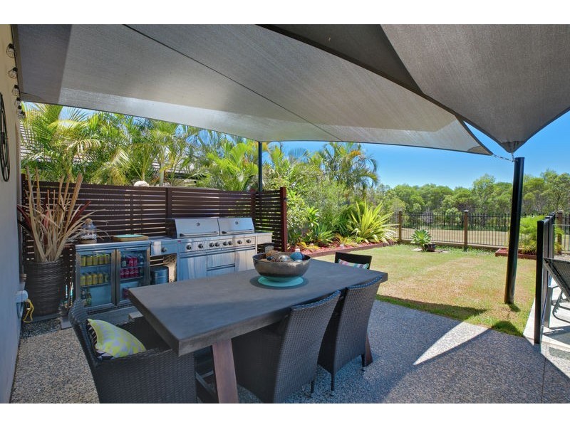 8 Penda Circuit, Victoria Point QLD 4165