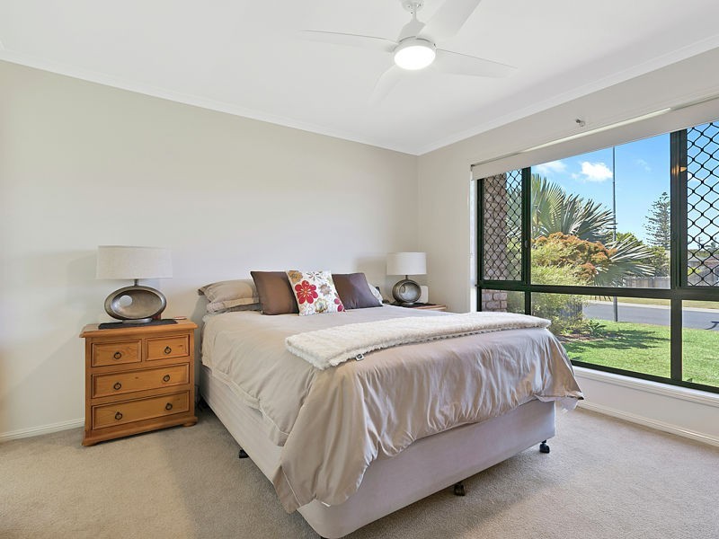 16 Kestrel Court, Victoria Point QLD 4165