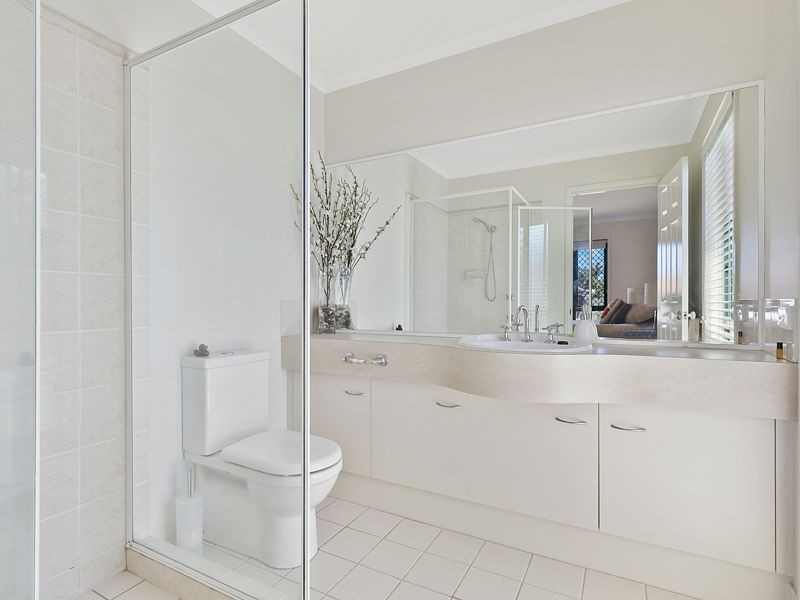 16 Kestrel Court, Victoria Point QLD 4165