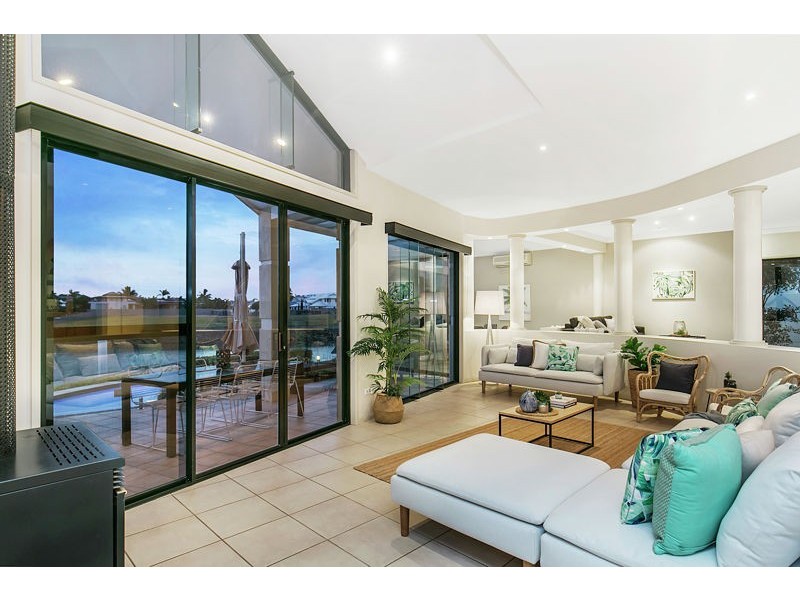 34 Piermont Place, Raby Bay QLD 4163