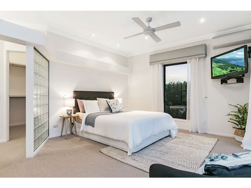 34 Piermont Place, Raby Bay QLD 4163