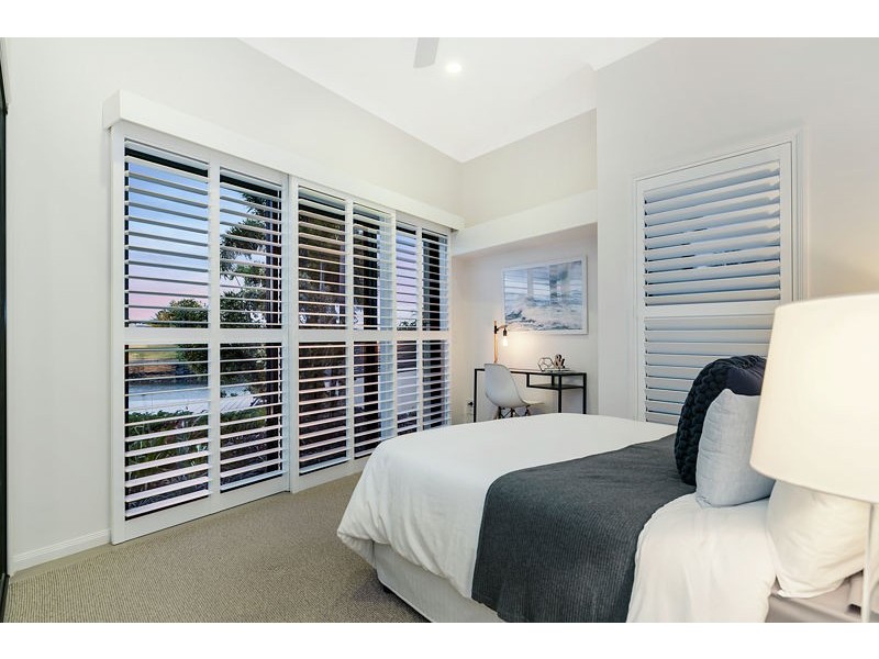 34 Piermont Place, Raby Bay QLD 4163