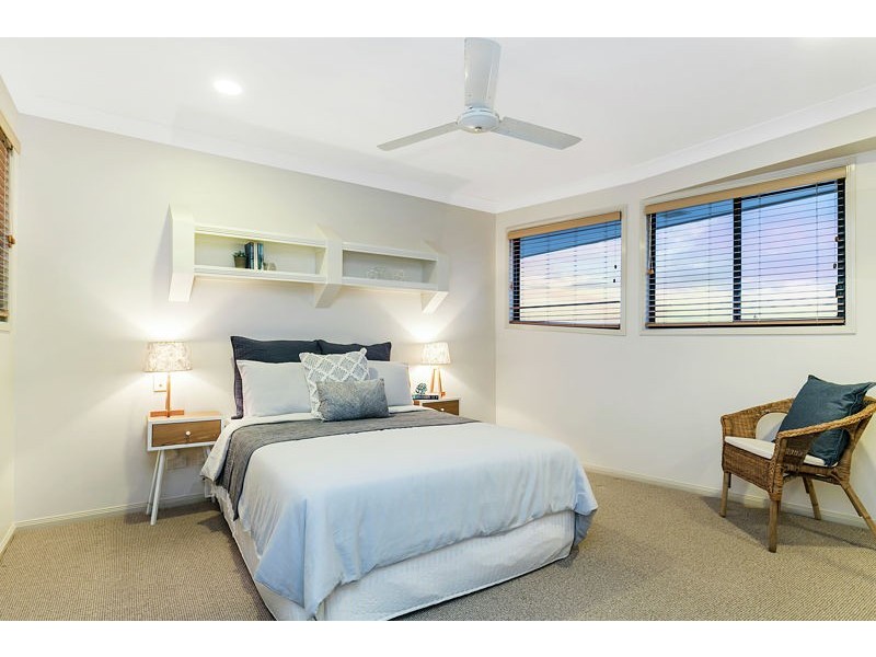 34 Piermont Place, Raby Bay QLD 4163