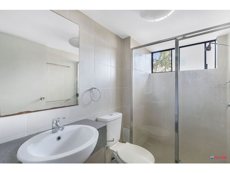 3/25 Pittwin Road North, Capalaba QLD 4157