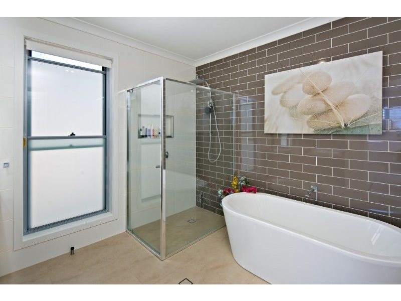 61 Waterville Drive, Thornlands QLD 4164