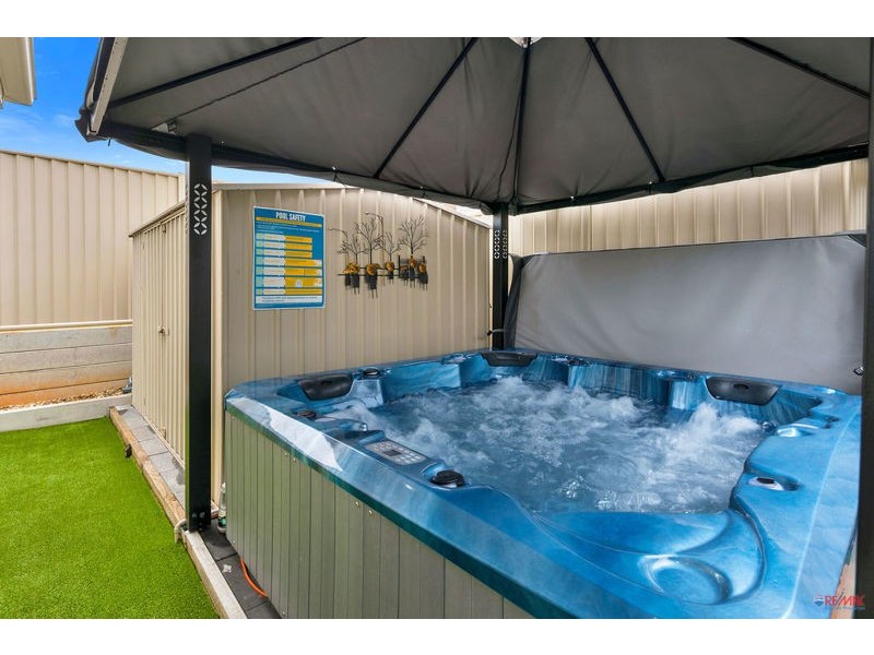 5 Hideaway Court, Thornlands QLD 4164